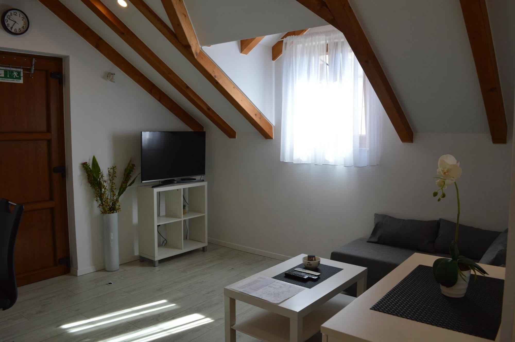 Apartments Lea Hvar Town Bagian luar foto